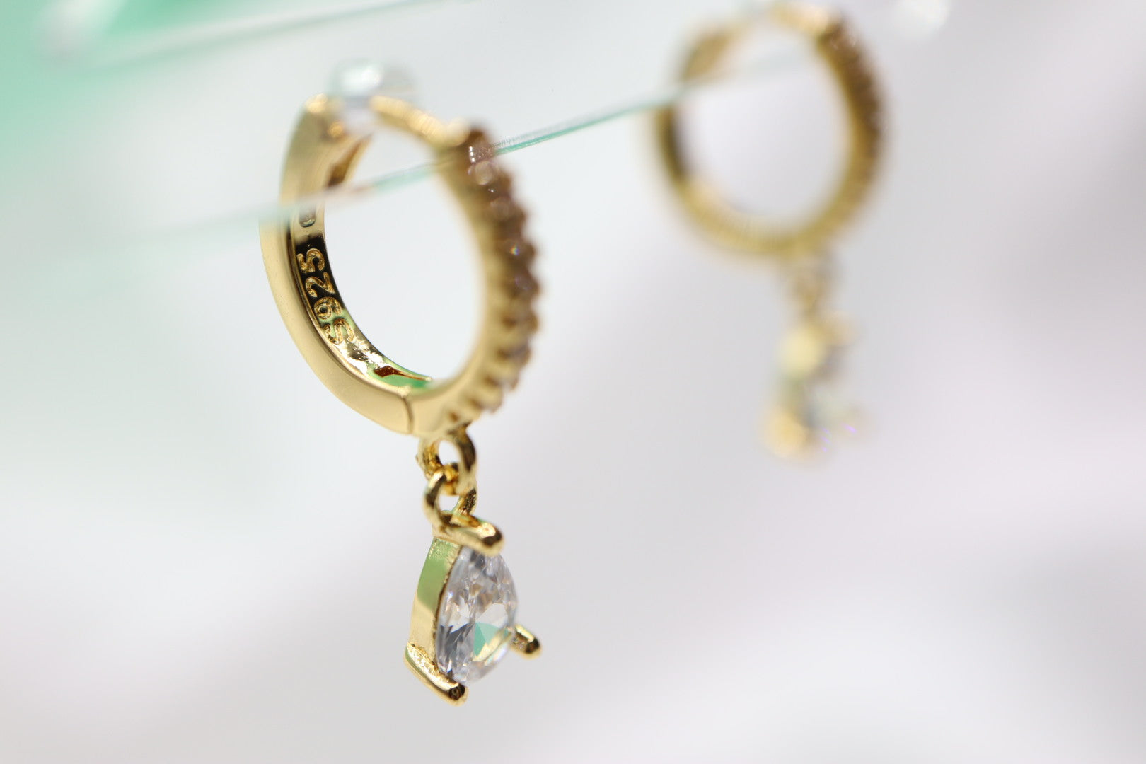 Hoops de diamantes con diamante