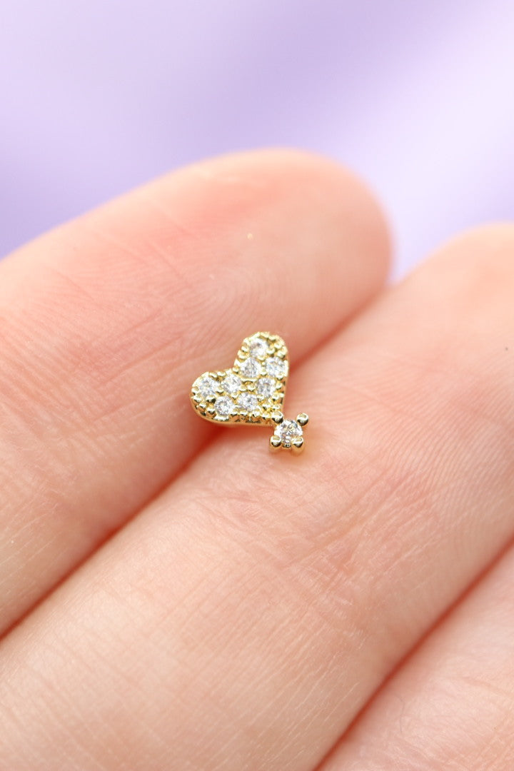 Piercing corazon con diamentes