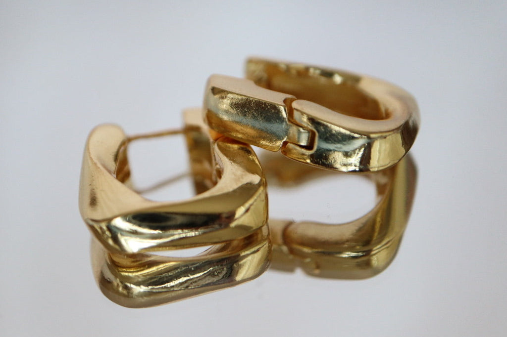 Hoops cuadradas gold